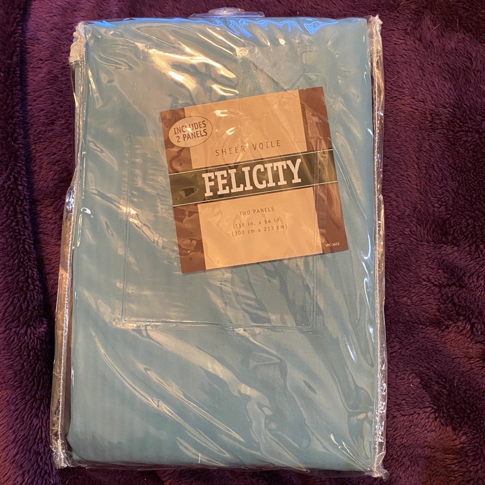 2-pack Sheer Voile Curtains Drapes Panels NWT